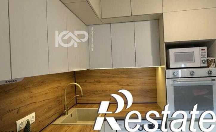 3-комн квартира улица Загоровского, 5 корпус 3,  д. 5 корпус 3