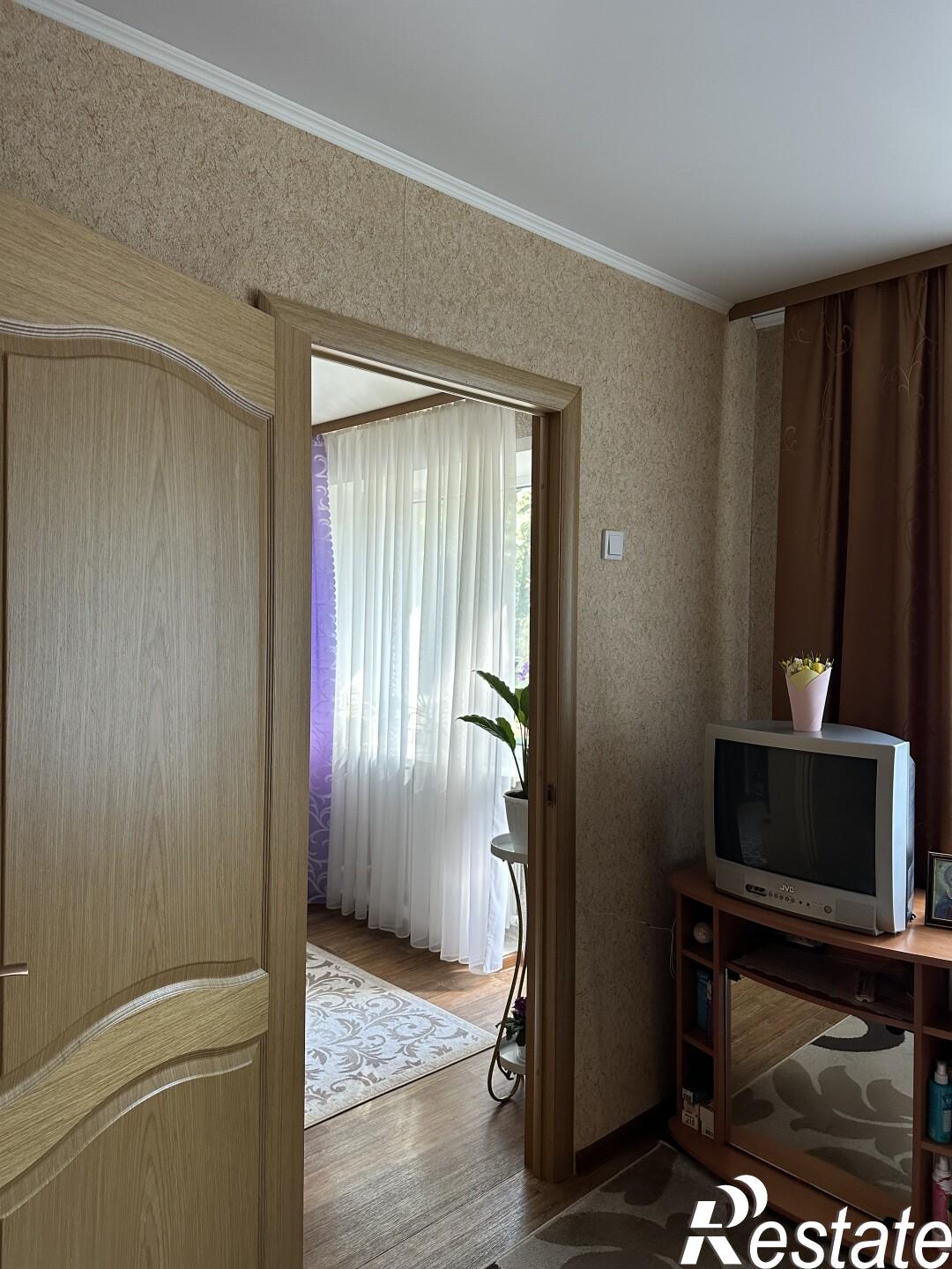 Купить квартиру за 3 990 000 рублей на Торпедо ул., 17
