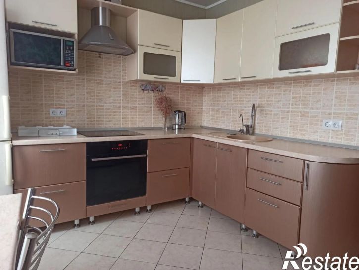 2-комн квартира Шишкова ул., 72/4