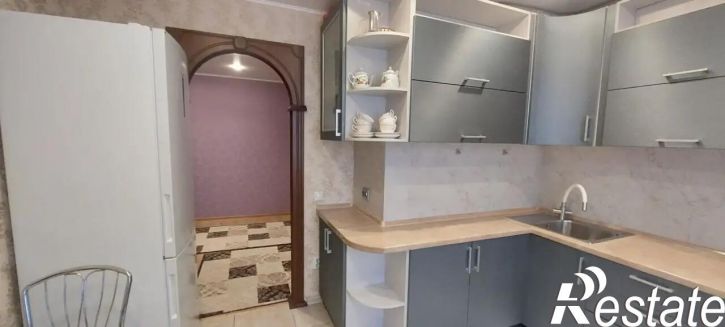 2-комн квартира Шишкова ул, 72/4
