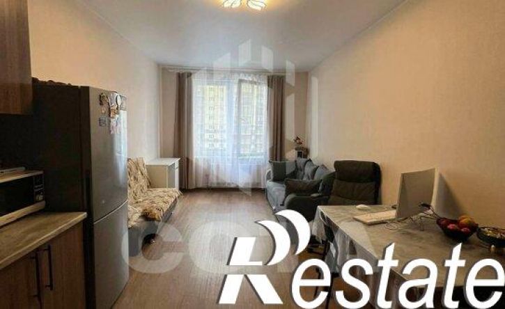 2-комн квартира улица Загоровского, 1,  д. 1