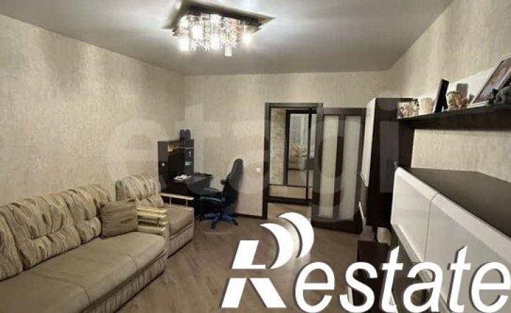 3-комн квартира улица Красных Зорь, 54,  д. 54