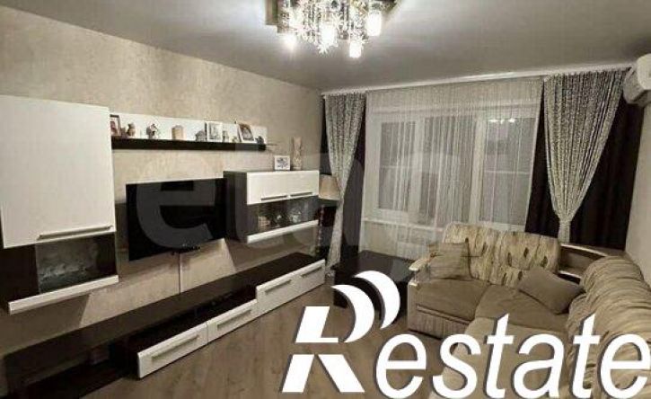 3-комн квартира улица Красных Зорь, 54,  д. 54