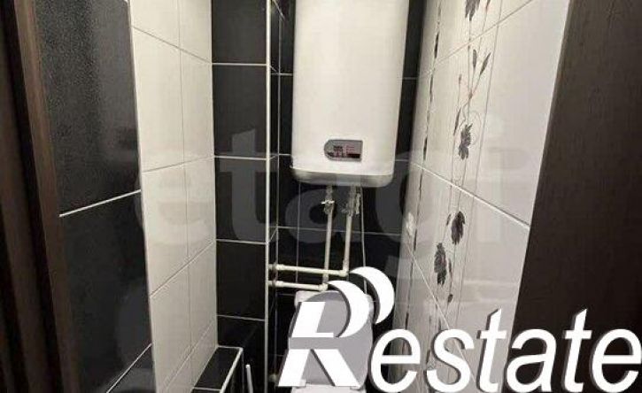 3-комн квартира улица Красных Зорь, 54,  д. 54