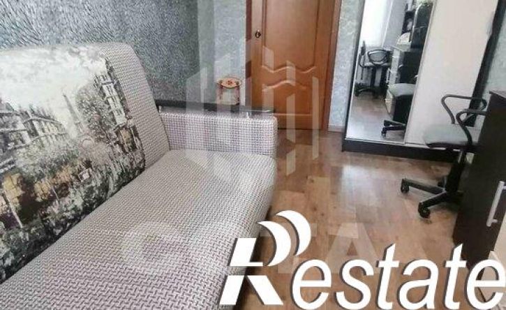 2-комн квартира улица Героев Сибиряков, 48,  д. 48