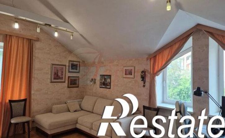 4-комн квартира Старинный переулок, 12,  д. 12