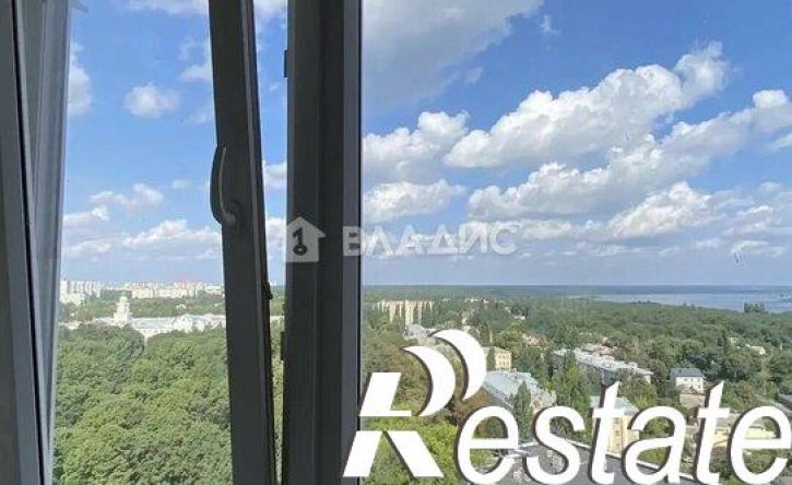 2-комн квартира улица Ломоносова, 84,  д. 84