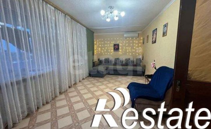 2-комн квартира Средне-Московская улица, 75,  д. 75
