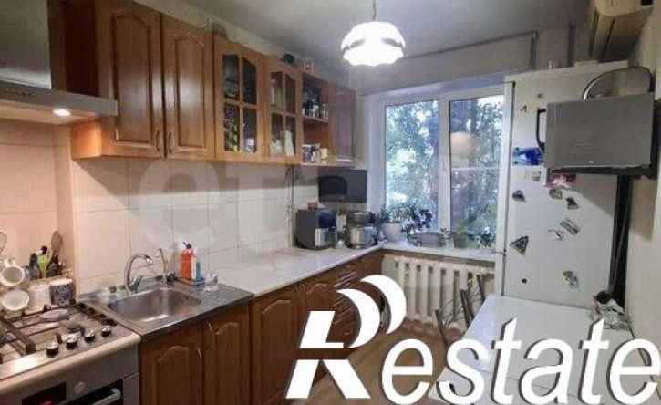 2-комн квартира улица Моисеева, 42,  д. 42
