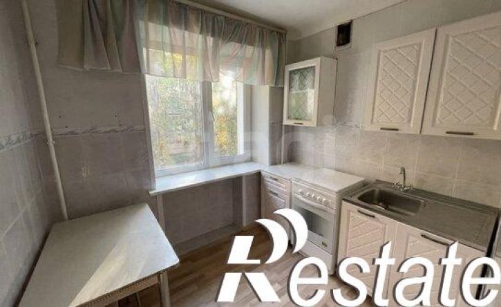 2-комн квартира улица Перевёрткина, 17,  д. 17