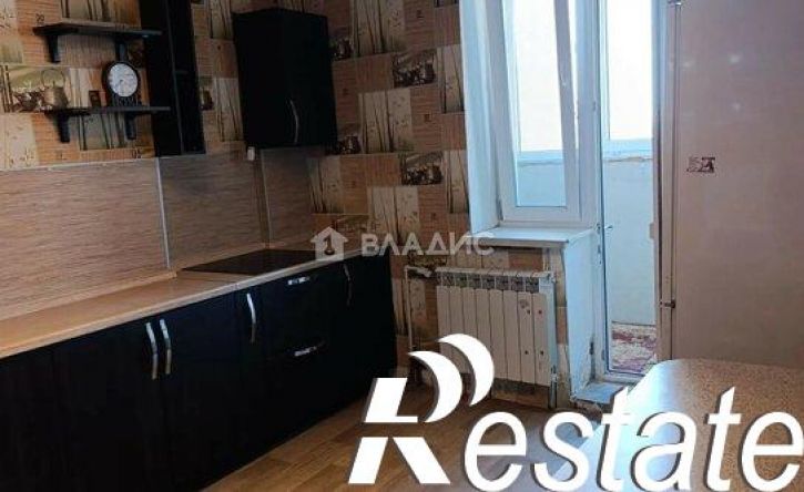3-комн квартира улица Шукшина, 21,  д. 21