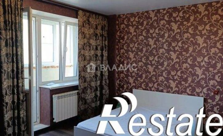 3-комн квартира улица Шукшина, 21,  д. 21