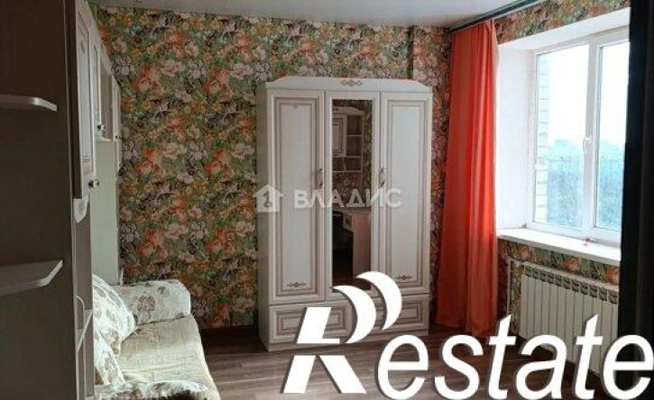 3-комн квартира улица Шукшина, 21,  д. 21