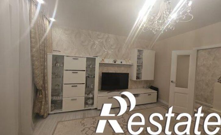 3-комн квартира Московский проспект, 104Б,  д. 104Б