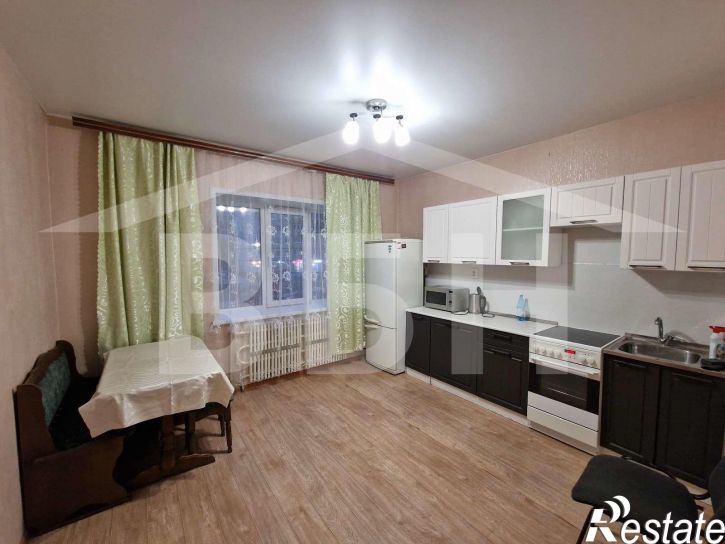 2-комн квартира Академика Конопатова улица, 19