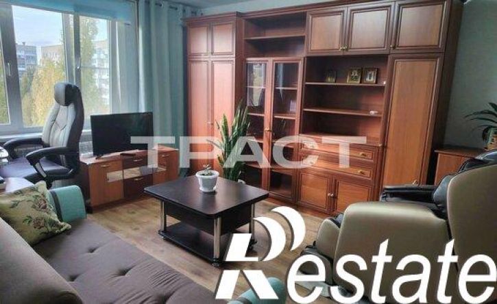 3-комн квартира улица Героев Сибиряков, 24,  д. 24