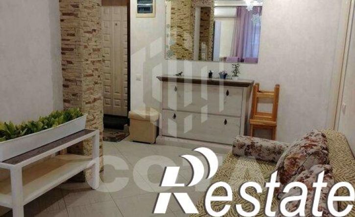3-комн квартира улица Домостроителей, 8,  д. 8