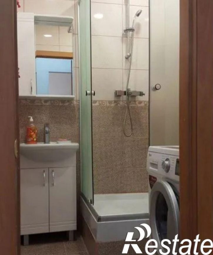 2-комн квартира Шишкова ул, 70