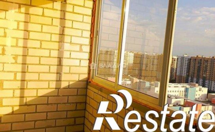 1-комн квартира улица Артамонова, 34Ж,  д. 34Ж