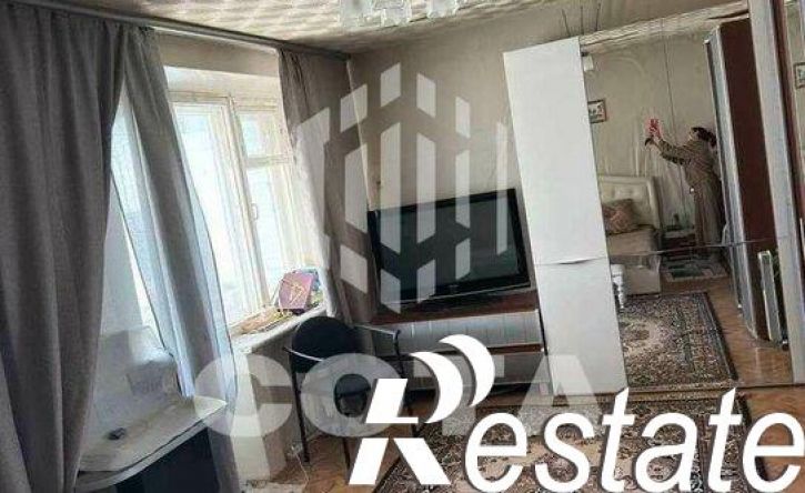 2-комн квартира улица Героев Сибиряков, 101,  д. 101