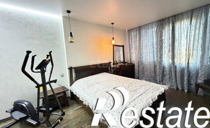 3-комн квартира улица 9 Января, 32,  д. 32
