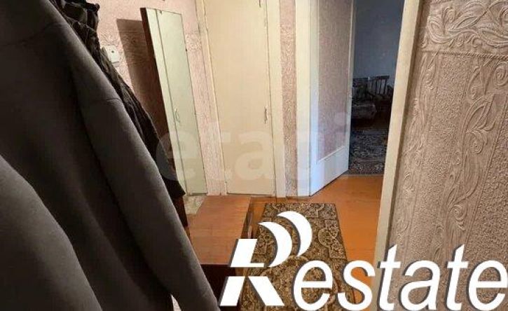 2-комн квартира улица Героев Сибиряков, 83,  д. 83