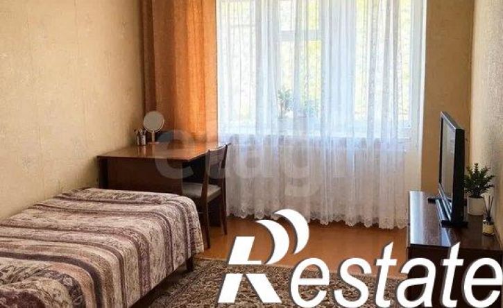 2-комн квартира улица Героев Сибиряков, 83,  д. 83