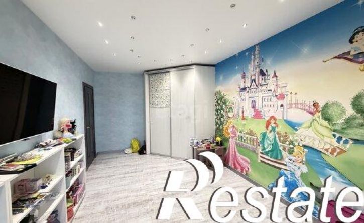 3-комн квартира улица 9 Января, 32,  д. 32