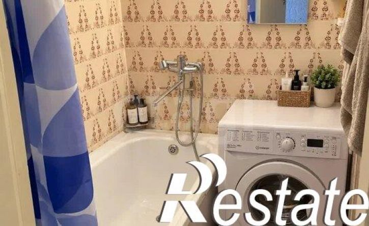 2-комн квартира улица Героев Сибиряков, 83,  д. 83