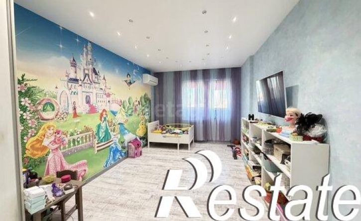 3-комн квартира улица 9 Января, 32,  д. 32