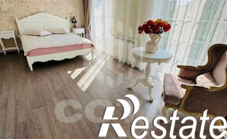 6-комн квартира ул Енисеевская, 1А,  д. 1А
