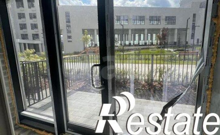 3-комн квартира бульвар Содружества, 1,  д. 1