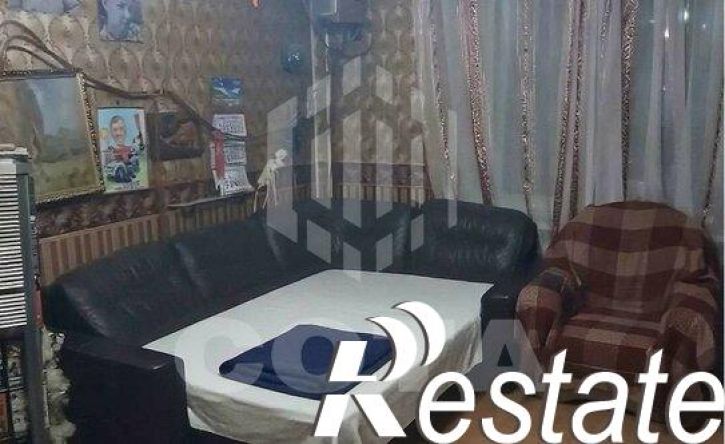 3-комн квартира улица Домостроителей, 57,  д. 57