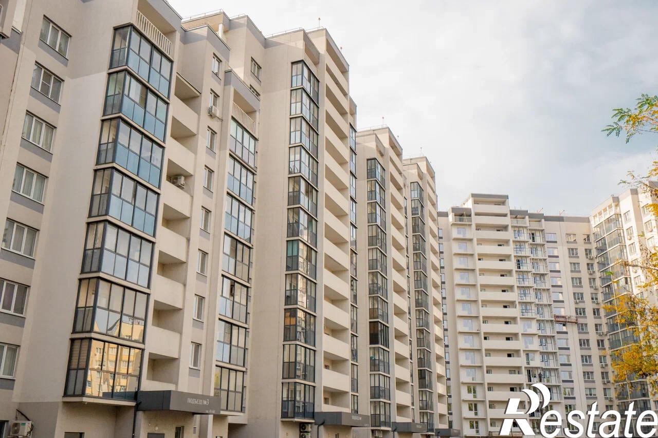 Купить квартиру за 8 390 000 рублей на Димитрова ул., 131