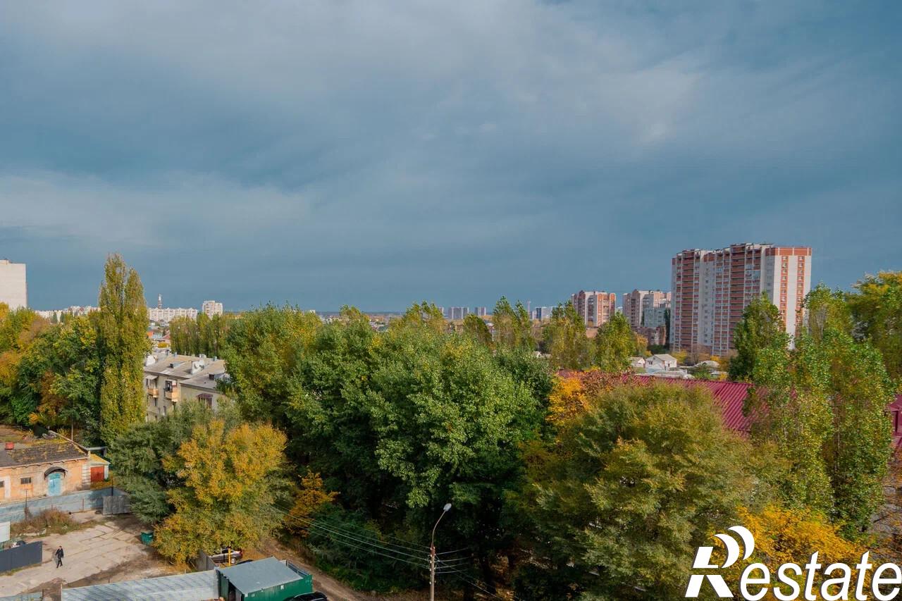 Купить квартиру за 8 390 000 рублей на Димитрова ул., 131