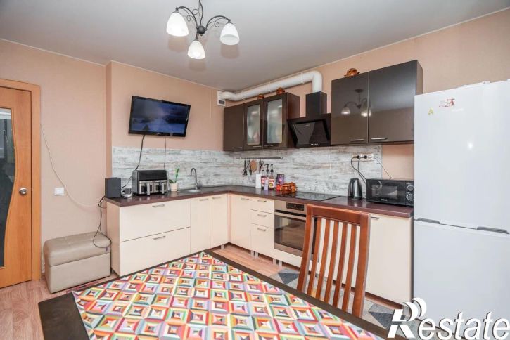 2-комн квартира Димитрова ул., 131