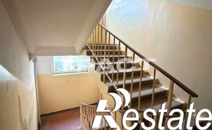 2-комн квартира улица Старых Большевиков, 102,  д. 102