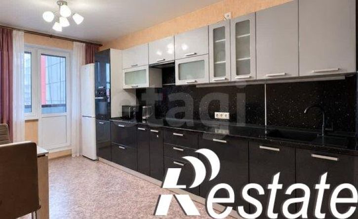 3-комн квартира Московский проспект, 124,  д. 124