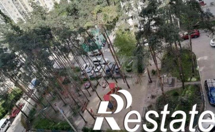 2-комн квартира улица Владимира Невского, 35,  д. 35