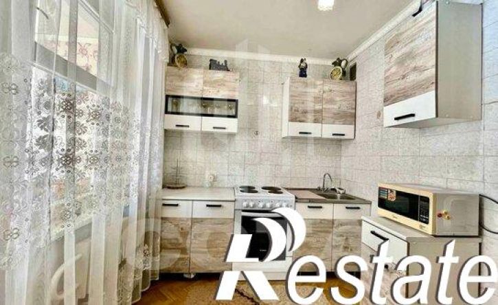 3-комн квартира улица 9 Января, 294,  д. 294
