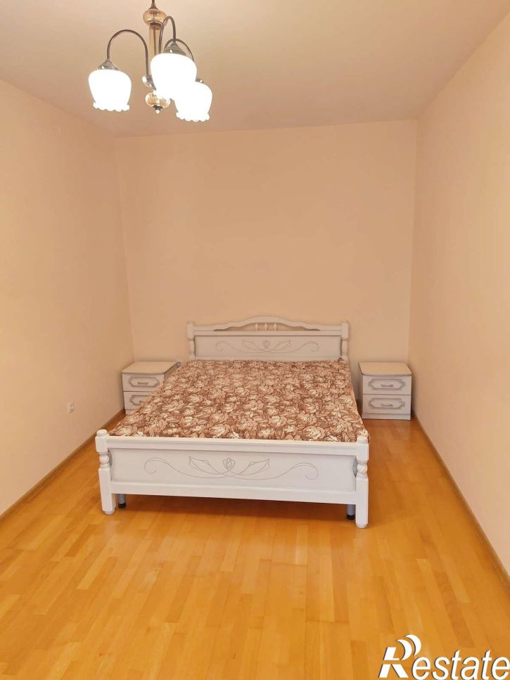 2-комн квартира Моисеева улица, 10