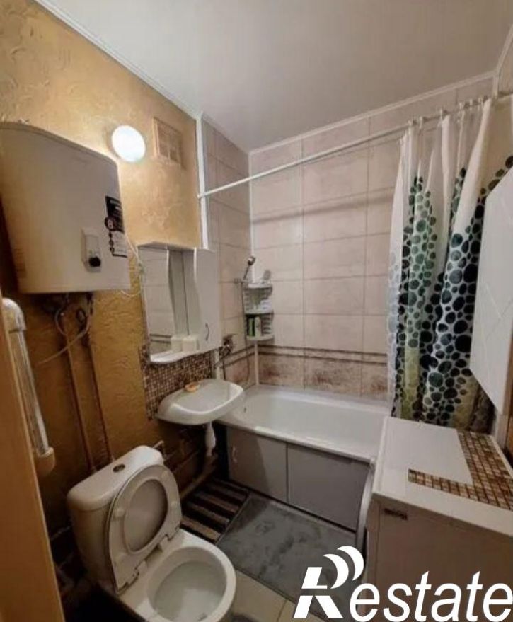 1-комн квартира Хользунова ул, 12