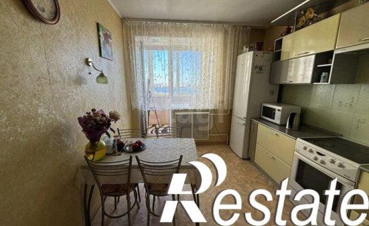 3-комн квартира улица 20-летия Октября, 22,  д. 22