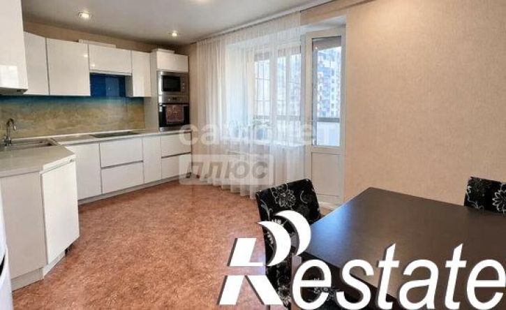 3-комн квартира Московский проспект, 122,  д. 122