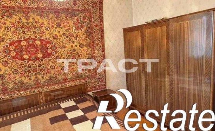 2-комн квартира улица Кирова, 10,  д. 10