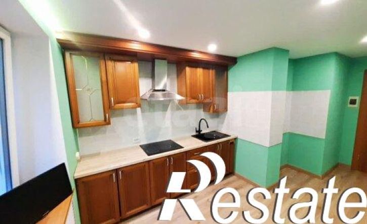 3-комн квартира Средне-Московская улица, 27,  д. 27