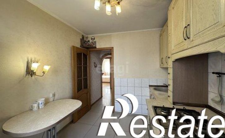 3-комн квартира улица Перевёрткина, 39,  д. 39