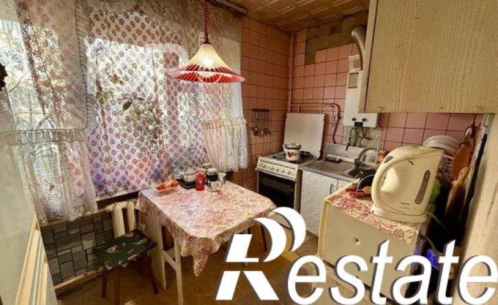 2-комн квартира улица Куцыгина, 10,  д. 10