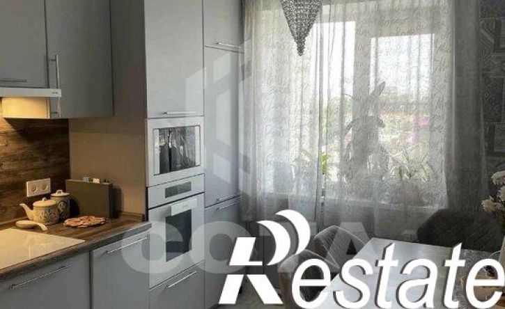 3-комн квартира улица Димитрова, 70,  д. 70