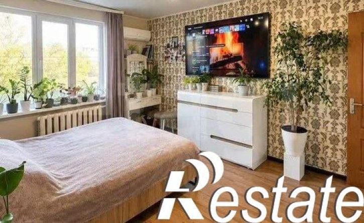 1-комн квартира улица Героев Сибиряков, 24,  д. 24